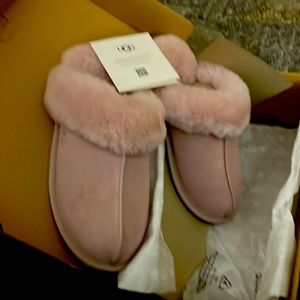 UGG Scuffette II in Rose Gray, size 6 womens